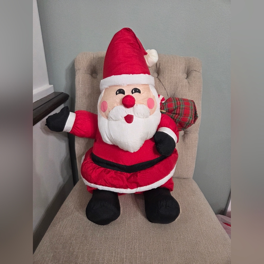 Vintage 93’ Santa Claus Parachute plush Nylon pillow stuffed Christmas toy retro